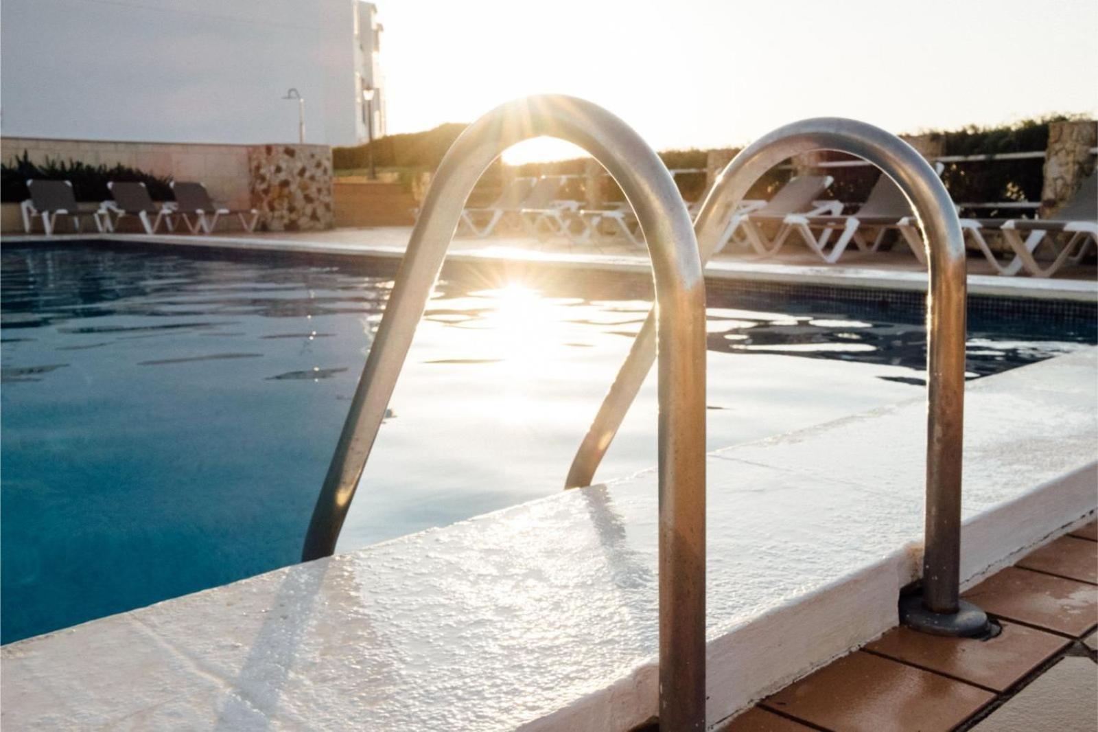 Apartamentos Blancala Cala Blanca  Bagian luar foto