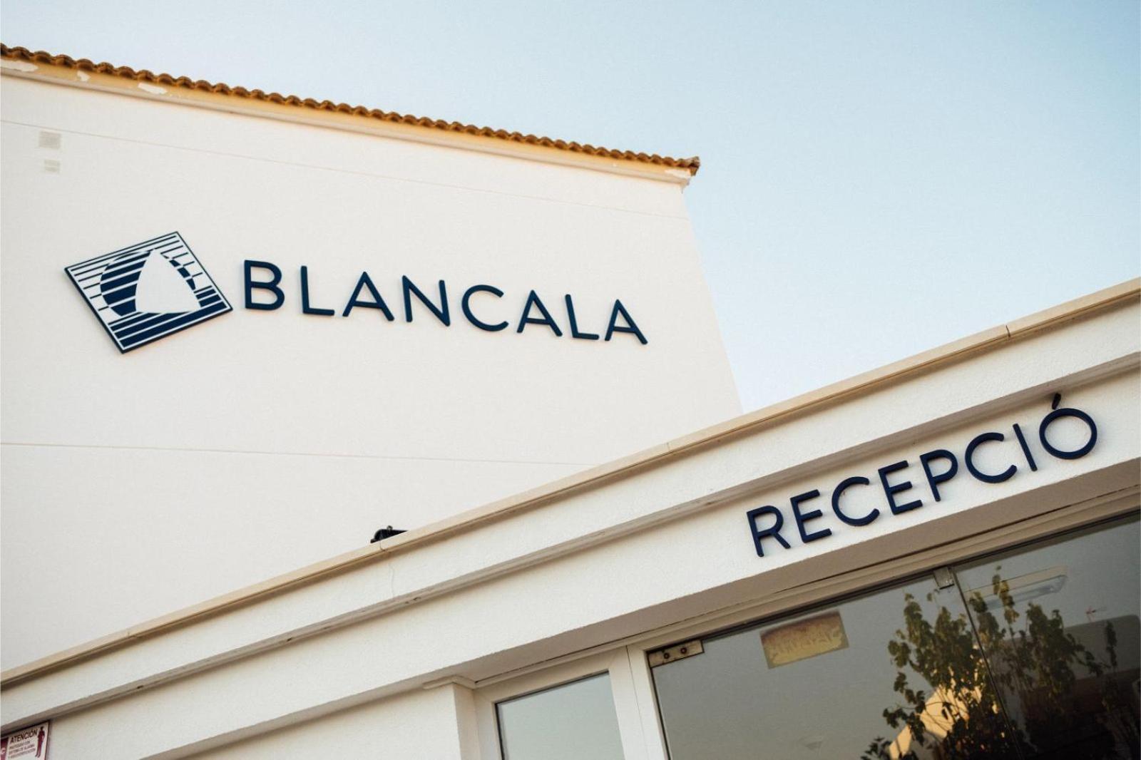 Apartamentos Blancala Cala Blanca  Bagian luar foto